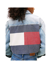 TOMMY JEANS 1USCITA Tommy Jeans Giacca Crop Oversize In Denim Con Logo - Denim Denim Mid Light Blue